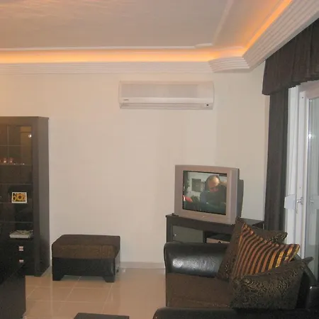 Paradise Hill Apartman
